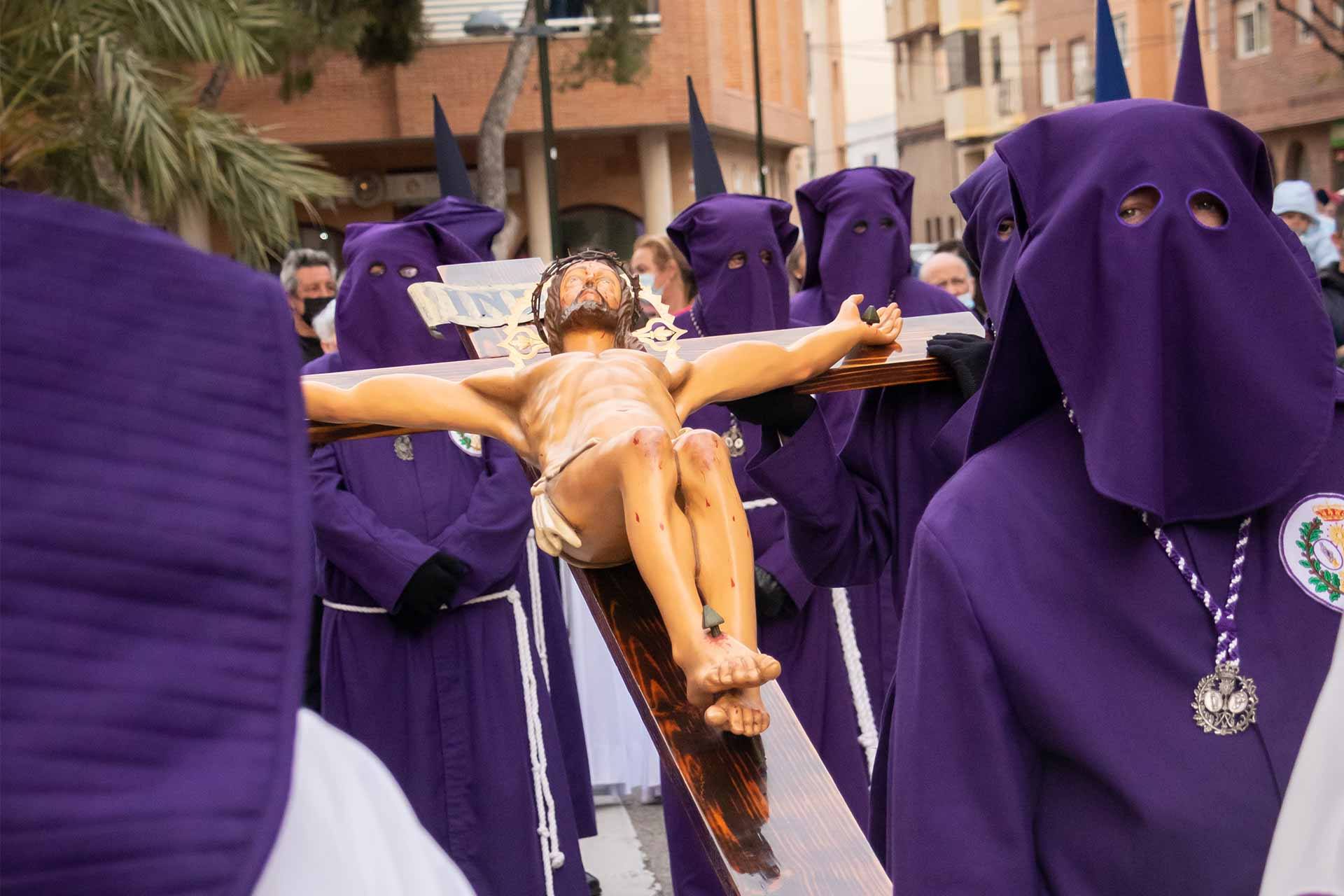 Vía Crucis Parroquial Llegada de Jesús al Calvario