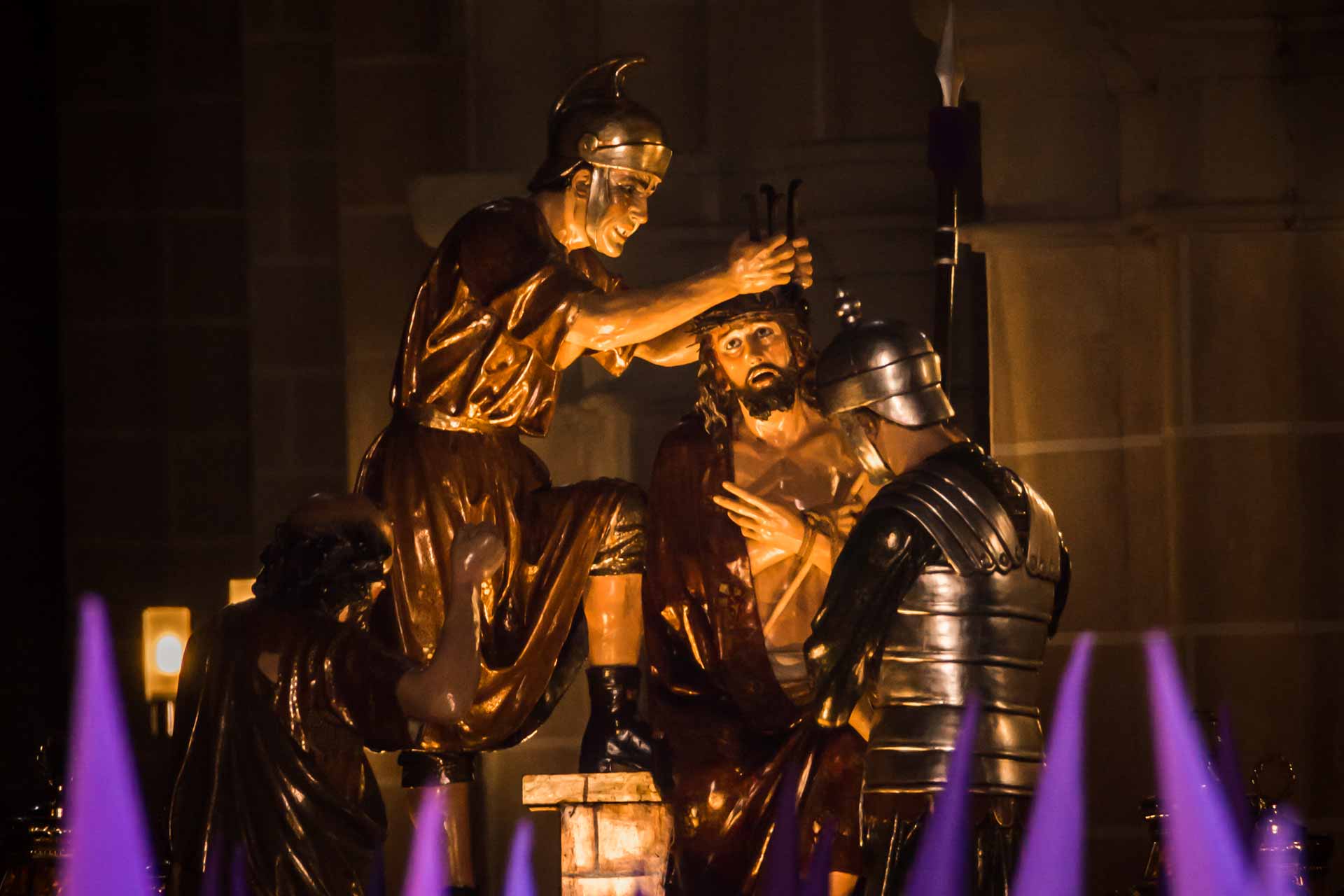 Procesión de Traslado Coronación de Espinas